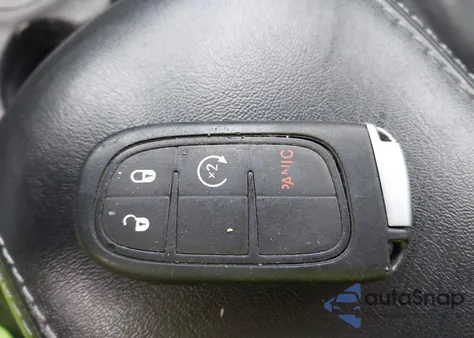 2020 Jeep Cherokee Latitude Lux 4X4 z USA, uszkodzony, nr VIN 1C4PJMLX4LD636672